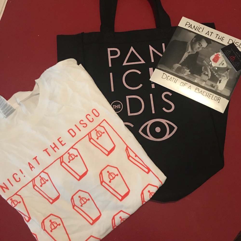 Panic! at the Disco - Death of a Bachelor Tour VIP